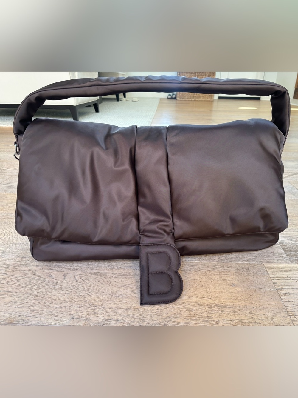 Brandon Blackwood Brown Quilted Nylon Messenger Bag OPRAH FAV THINGS *sold out*